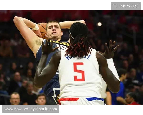 决战关键时刻,球队用战术赢得胜利!,决胜期进攻方向 决战关键时刻,球队用战术赢得胜利!,决胜期进攻方向